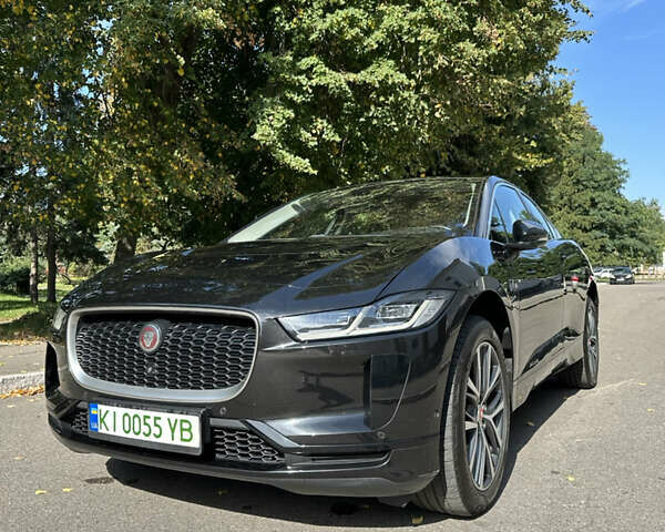 Черный Ягуар I-Pace, объемом двигателя 0 л и пробегом 141 тыс. км за 27000 $, фото 1 на Automoto.ua