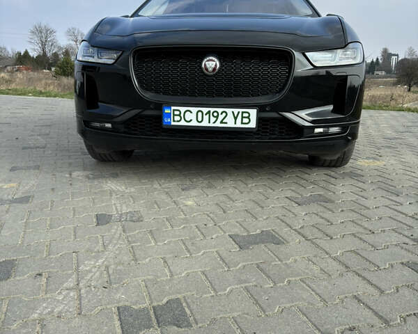 Черный Ягуар I-Pace, объемом двигателя 0 л и пробегом 186 тыс. км за 19800 $, фото 1 на Automoto.ua