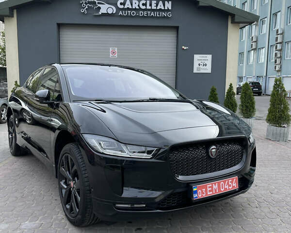 Черный Ягуар I-Pace, объемом двигателя 0 л и пробегом 163 тыс. км за 23000 $, фото 1 на Automoto.ua