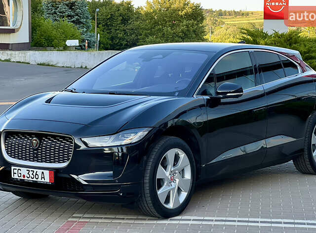 Черный Ягуар I-Pace, объемом двигателя 0 л и пробегом 90 тыс. км за 25950 $, фото 1 на Automoto.ua