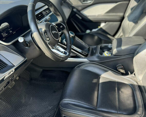 Черный Ягуар I-Pace, объемом двигателя 0 л и пробегом 75 тыс. км за 29800 $, фото 1 на Automoto.ua