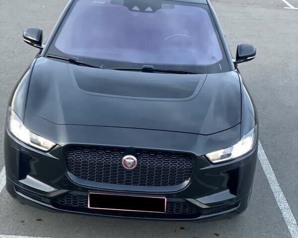 Черный Ягуар I-Pace, объемом двигателя 0 л и пробегом 173 тыс. км за 29999 $, фото 1 на Automoto.ua