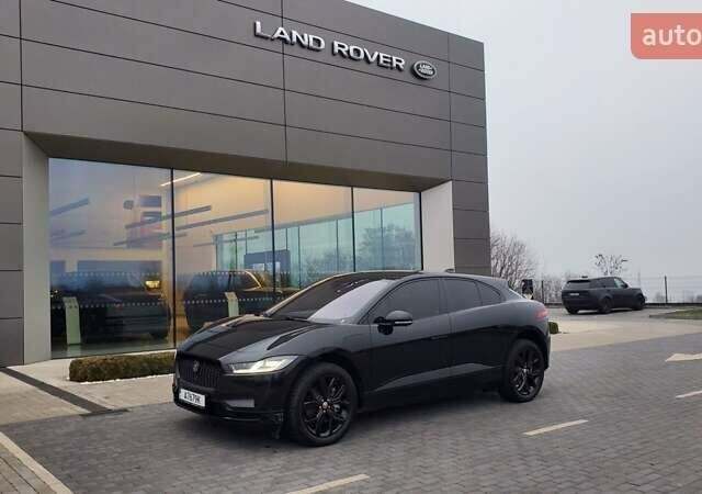 Черный Ягуар I-Pace, объемом двигателя 0 л и пробегом 81 тыс. км за 35000 $, фото 1 на Automoto.ua