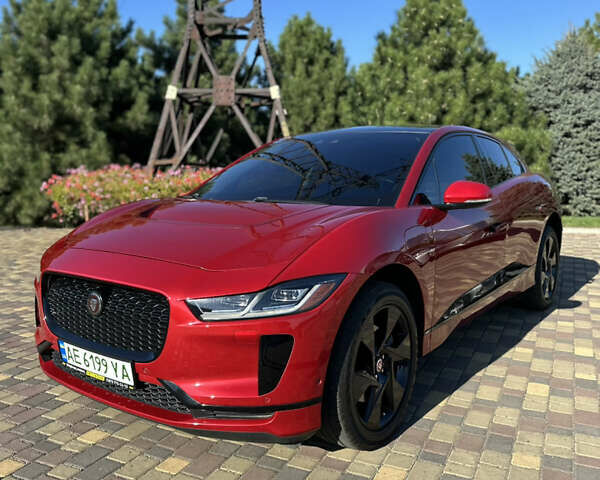 Красный Ягуар I-Pace, объемом двигателя 0 л и пробегом 93 тыс. км за 24000 $, фото 1 на Automoto.ua