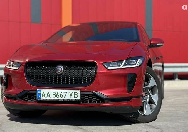 Красный Ягуар I-Pace, объемом двигателя 0 л и пробегом 128 тыс. км за 28900 $, фото 1 на Automoto.ua
