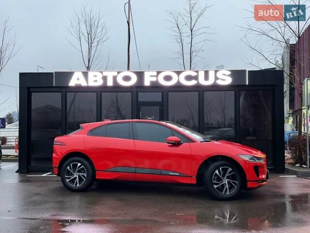 Красный Ягуар I-Pace, объемом двигателя 0 л и пробегом 106 тыс. км за 26490 $, фото 1 на Automoto.ua