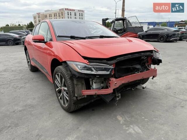 Красный Ягуар I-Pace, объемом двигателя 0 л и пробегом 98 тыс. км за 18900 $, фото 1 на Automoto.ua
