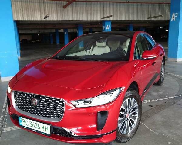 Красный Ягуар I-Pace, объемом двигателя 0 л и пробегом 66 тыс. км за 32300 $, фото 1 на Automoto.ua