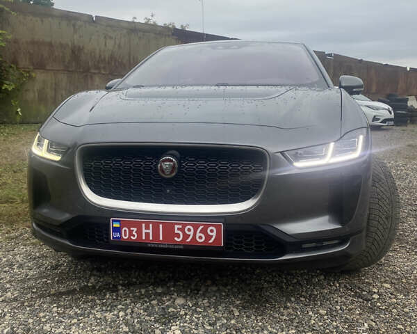 Серый Ягуар I-Pace, объемом двигателя 0 л и пробегом 118 тыс. км за 24400 $, фото 1 на Automoto.ua