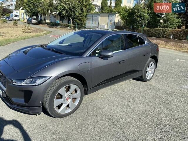 Серый Ягуар I-Pace, объемом двигателя 0 л и пробегом 77 тыс. км за 27500 $, фото 1 на Automoto.ua