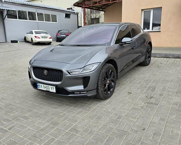 Серый Ягуар I-Pace, объемом двигателя 0 л и пробегом 145 тыс. км за 23900 $, фото 1 на Automoto.ua