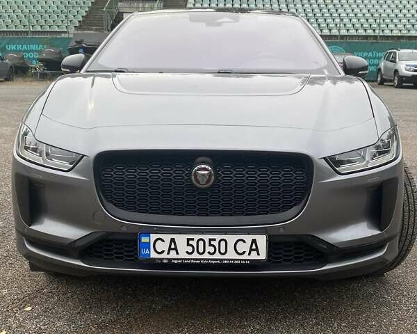 Серый Ягуар I-Pace, объемом двигателя 0 л и пробегом 13 тыс. км за 44990 $, фото 1 на Automoto.ua