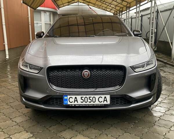 Серый Ягуар I-Pace, объемом двигателя 0 л и пробегом 11 тыс. км за 43990 $, фото 1 на Automoto.ua