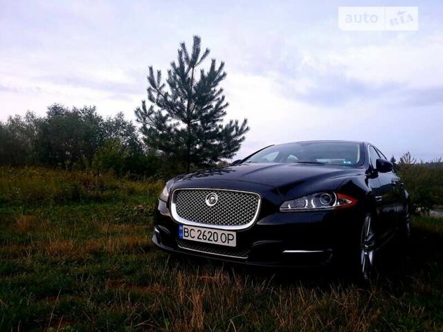 Чорний Ягуар XJL, об'ємом двигуна 3 л та пробігом 160 тис. км за 19500 $, фото 1 на Automoto.ua