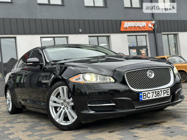 Черный Ягуар XJL, объемом двигателя 3 л и пробегом 170 тыс. км за 24500 $, фото 1 на Automoto.ua