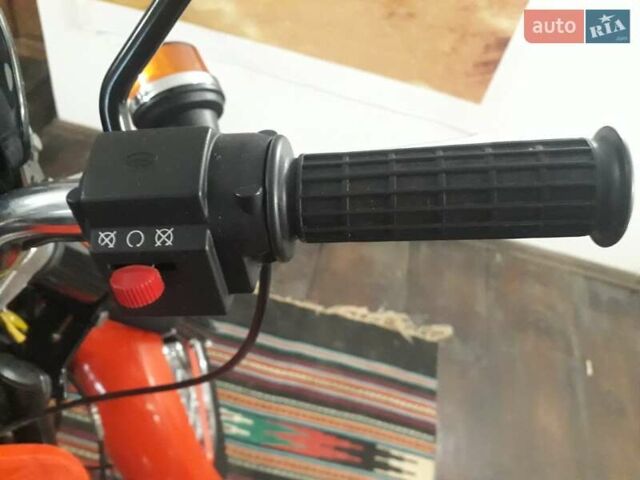 Красный ЯВА 350, объемом двигателя 0 л и пробегом 2 тыс. км за 4000 $, фото 1 на Automoto.ua