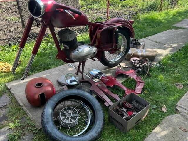 ЯВА Другая, объемом двигателя 0.35 л и пробегом 0 тыс. км за 750 $, фото 1 на Automoto.ua