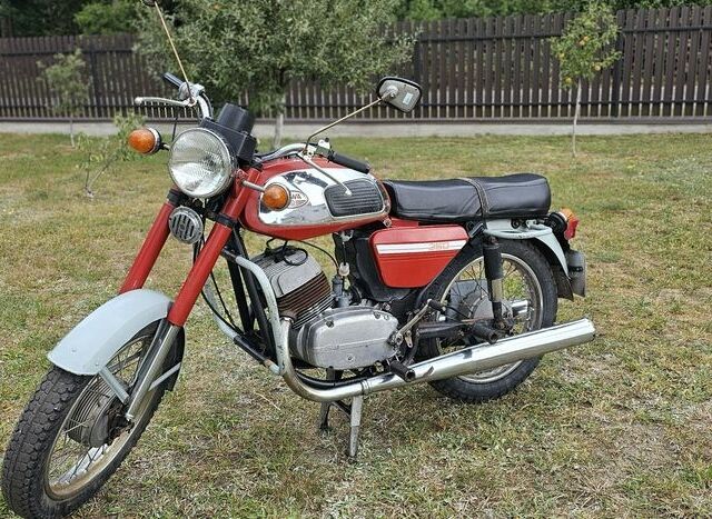 ЯВА Другая, объемом двигателя 0.35 л и пробегом 0 тыс. км за 999 $, фото 1 на Automoto.ua