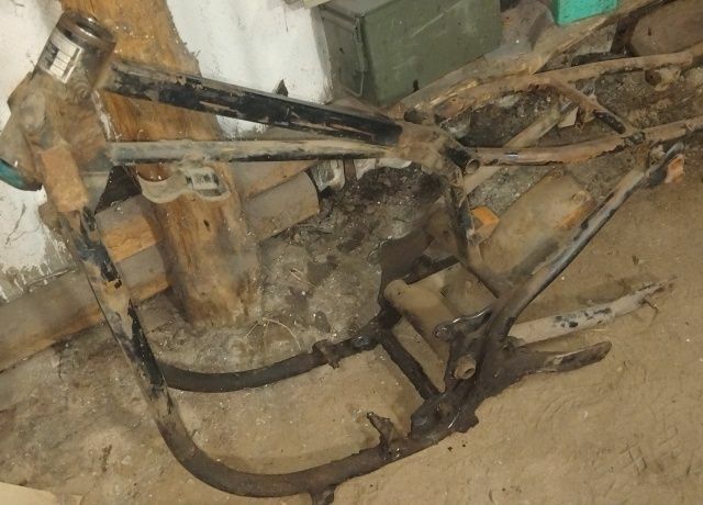 ЯВА Інша, об'ємом двигуна 0.35 л та пробігом 0 тис. км за 36 $, фото 1 на Automoto.ua