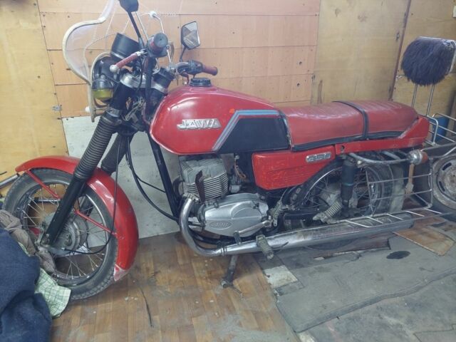 ЯВА Другая 1988 в Бердичеве на Automoto.ua ЯВА Другая, объемом двигателя 0.35 л и пробегом 0 тыс. км за 1087 $, фото 1 на Automoto.ua