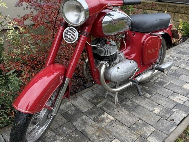 ЯВА Інша, об'ємом двигуна 0 л та пробігом 0 тис. км за 1800 $, фото 1 на Automoto.ua