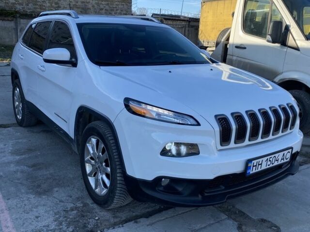 Білий Джип Cherokee, об'ємом двигуна 3.2 л та пробігом 165 тис. км за 15000 $, фото 1 на Automoto.ua