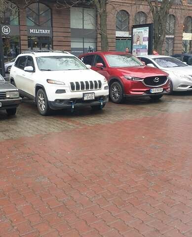 Джип Cherokee 2015 у Хмельницькому на Automoto.ua Білий Джип Cherokee, об'ємом двигуна 3.24 л та пробігом 202 тис. км за 14500 $, фото 1 на Automoto.ua