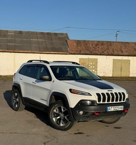 Белый Джип Чероки, объемом двигателя 3.24 л и пробегом 142 тыс. км за 15500 $, фото 1 на Automoto.ua