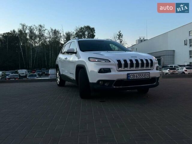 Білий Джип Cherokee, об'ємом двигуна 2.36 л та пробігом 150 тис. км за 14500 $, фото 1 на Automoto.ua