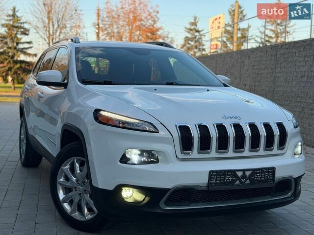 Білий Джип Cherokee, об'ємом двигуна 3.24 л та пробігом 140 тис. км за 15700 $, фото 1 на Automoto.ua