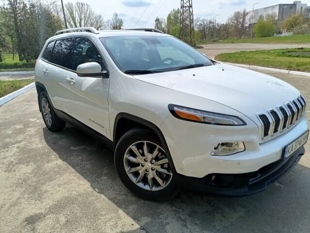 Білий Джип Cherokee, об'ємом двигуна 3.2 л та пробігом 80 тис. км за 16900 $, фото 1 на Automoto.ua