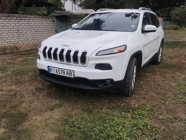 Білий Джип Cherokee, об'ємом двигуна 2.36 л та пробігом 163 тис. км за 13800 $, фото 1 на Automoto.ua