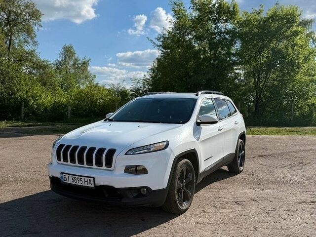 Білий Джип Cherokee, об'ємом двигуна 2.36 л та пробігом 220 тис. км за 12200 $, фото 1 на Automoto.ua