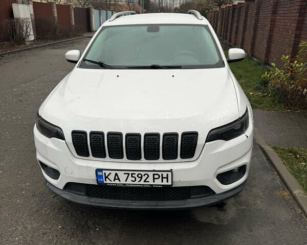 Белый Джип Чероки, объемом двигателя 3.24 л и пробегом 41 тыс. км за 14850 $, фото 1 на Automoto.ua