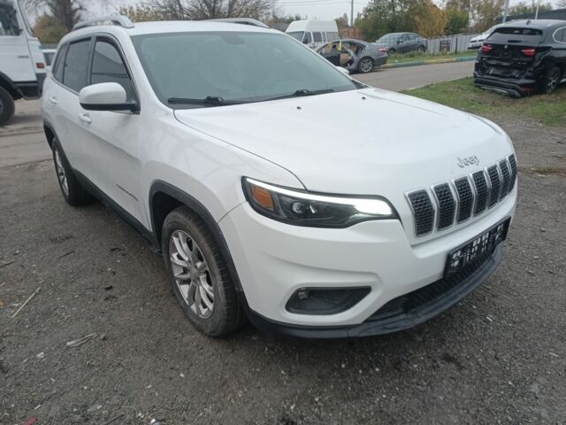 Білий Джип Cherokee, об'ємом двигуна 0 л та пробігом 160 тис. км за 12000 $, фото 1 на Automoto.ua