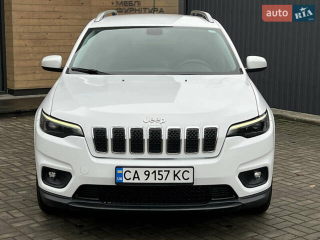 Білий Джип Cherokee, об'ємом двигуна 2.36 л та пробігом 148 тис. км за 13200 $, фото 1 на Automoto.ua