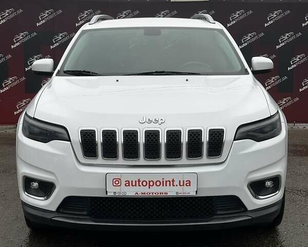Білий Джип Cherokee, об'ємом двигуна 2.36 л та пробігом 127 тис. км за 16800 $, фото 1 на Automoto.ua