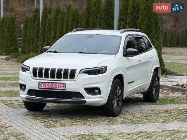 Білий Джип Cherokee, об'ємом двигуна 3.24 л та пробігом 114 тис. км за 18500 $, фото 1 на Automoto.ua