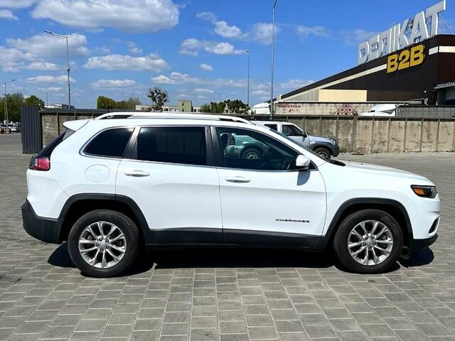 Білий Джип Cherokee, об'ємом двигуна 2.4 л та пробігом 151 тис. км за 14700 $, фото 1 на Automoto.ua
