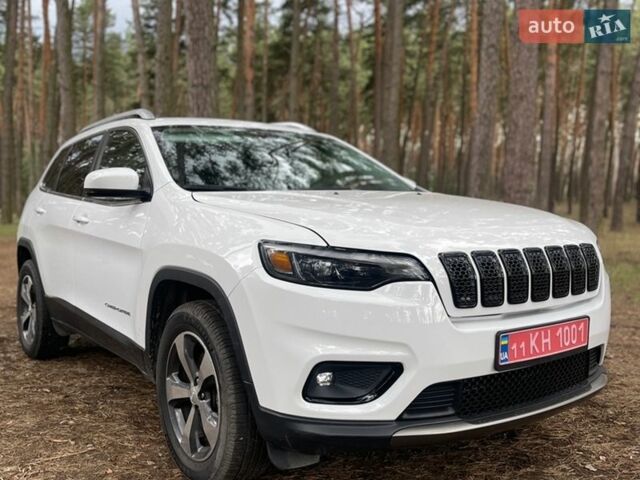 Белый Джип Чероки, объемом двигателя 3.24 л и пробегом 51 тыс. км за 17990 $, фото 1 на Automoto.ua