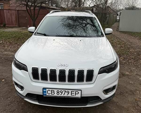 Белый Джип Чероки, объемом двигателя 3.24 л и пробегом 40 тыс. км за 22500 $, фото 1 на Automoto.ua