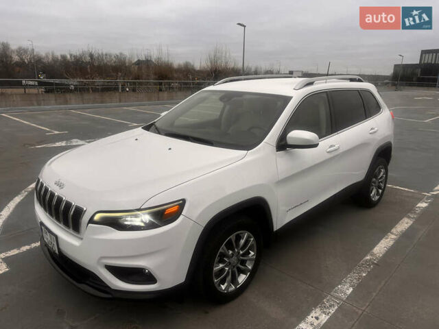 Білий Джип Cherokee, об'ємом двигуна 3.24 л та пробігом 60 тис. км за 20500 $, фото 1 на Automoto.ua