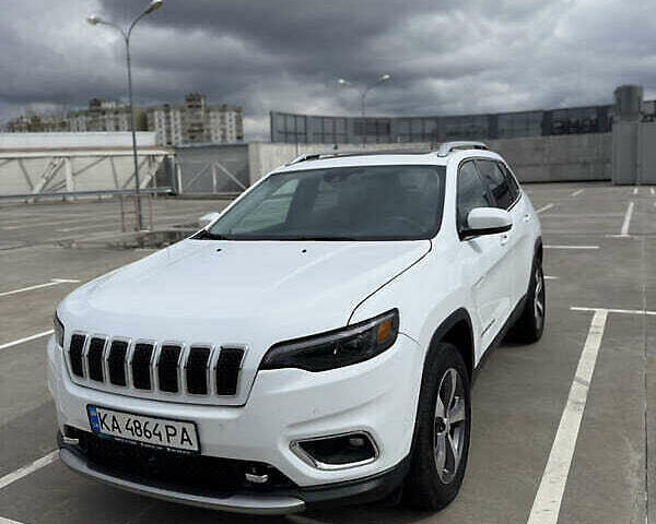 Білий Джип Cherokee, об'ємом двигуна 3.24 л та пробігом 72 тис. км за 17600 $, фото 1 на Automoto.ua