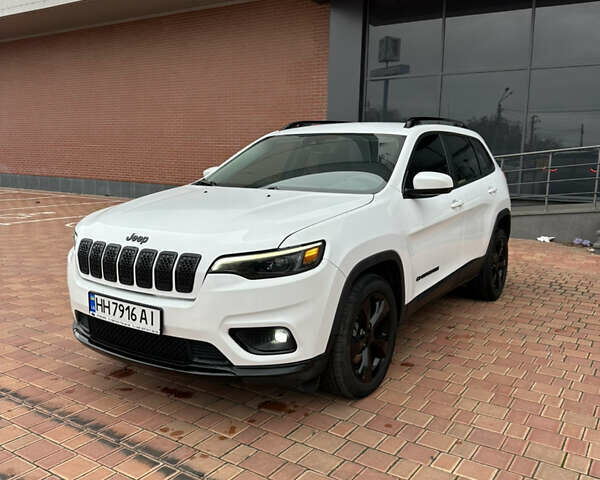 Білий Джип Cherokee, об'ємом двигуна 2.36 л та пробігом 49 тис. км за 16500 $, фото 1 на Automoto.ua