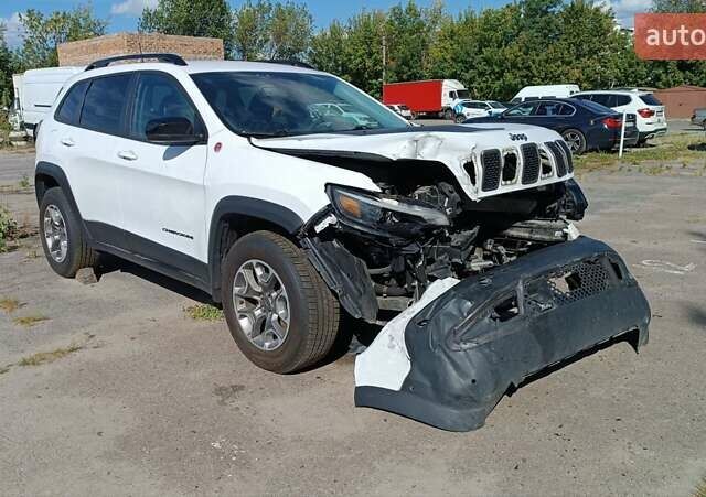 Білий Джип Cherokee, об'ємом двигуна 3.24 л та пробігом 97 тис. км за 11300 $, фото 1 на Automoto.ua