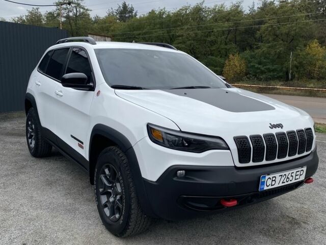 Джип Чероки 2022 в Чернигове на Automoto.ua Белый Джип Чероки, объемом двигателя 3.2 л и пробегом 97 тыс. км за 23000 $, фото 1 на Automoto.ua