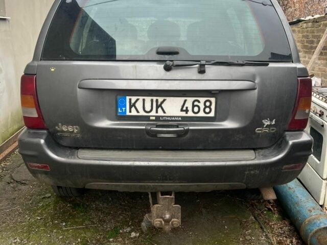 Черный Джип Чероки, объемом двигателя 2.8 л и пробегом 330 тыс. км за 3500 $, фото 1 на Automoto.ua