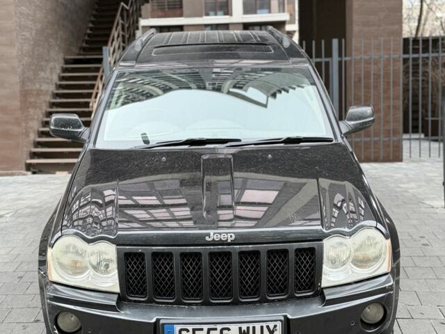 Чорний Джип Cherokee, об'ємом двигуна 0 л та пробігом 355 тис. км за 4000 $, фото 1 на Automoto.ua