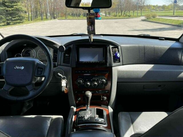 Чорний Джип Cherokee, об'ємом двигуна 0 л та пробігом 190 тис. км за 3514 $, фото 1 на Automoto.ua
