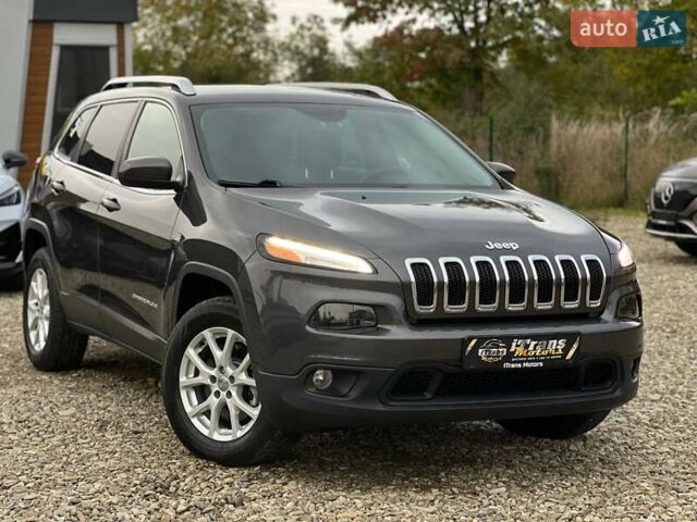 Чорний Джип Cherokee, об'ємом двигуна 2.36 л та пробігом 139 тис. км за 11990 $, фото 1 на Automoto.ua